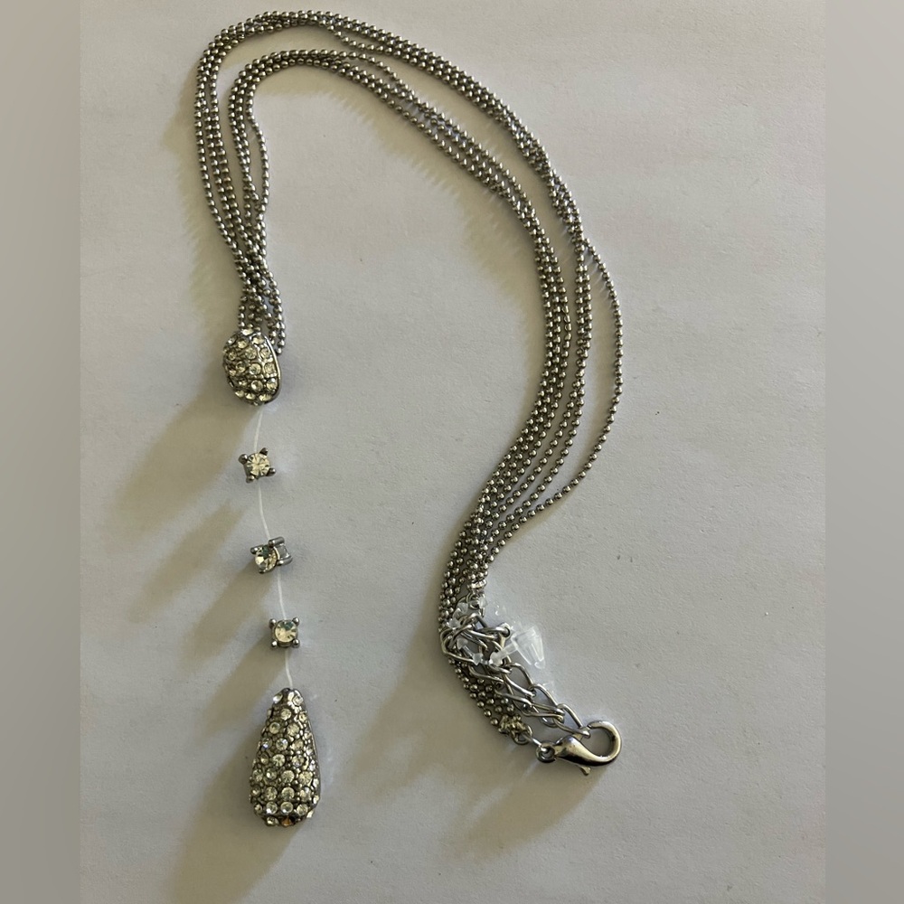 Cheap Silver Necklace with Crystal Accents